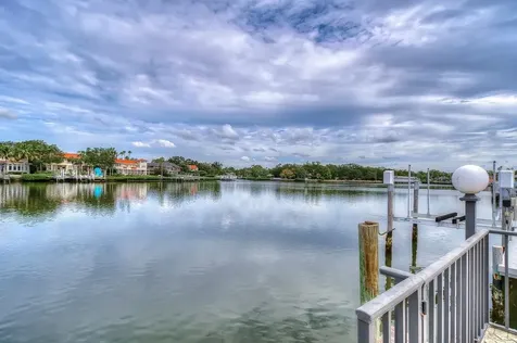 4929 W Bay Way Drive Tampa FL 33629