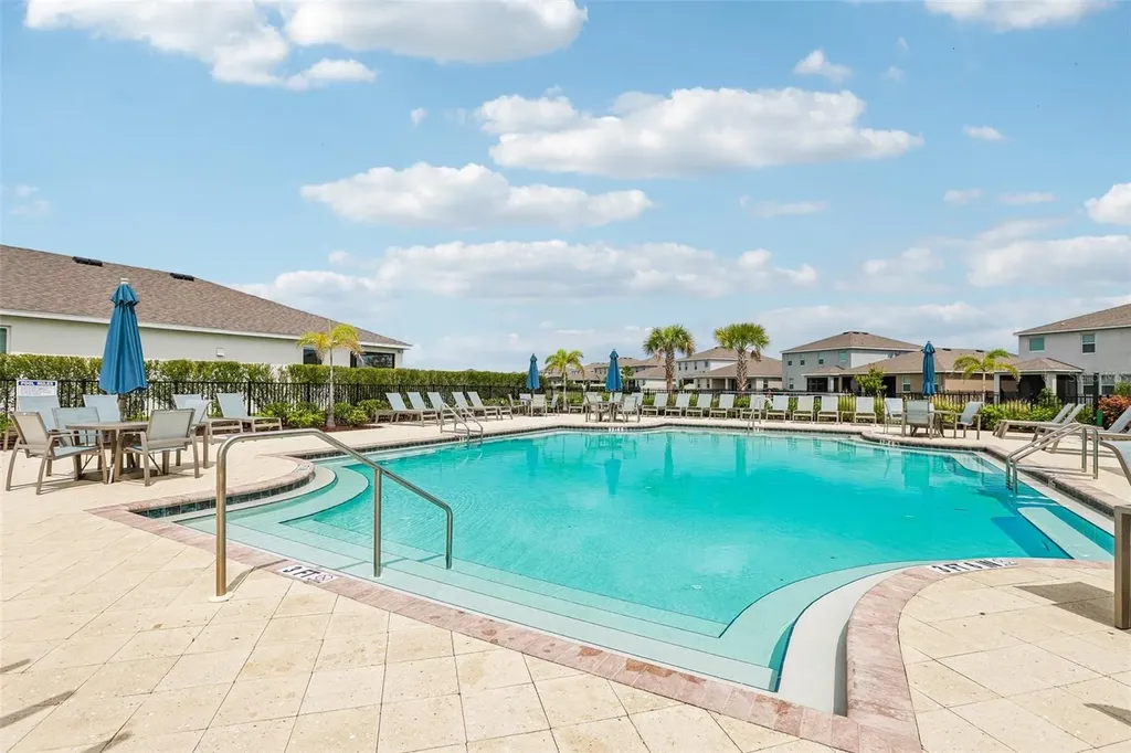 327 Mangrove Manor Drive Apollo Beach FL 33572