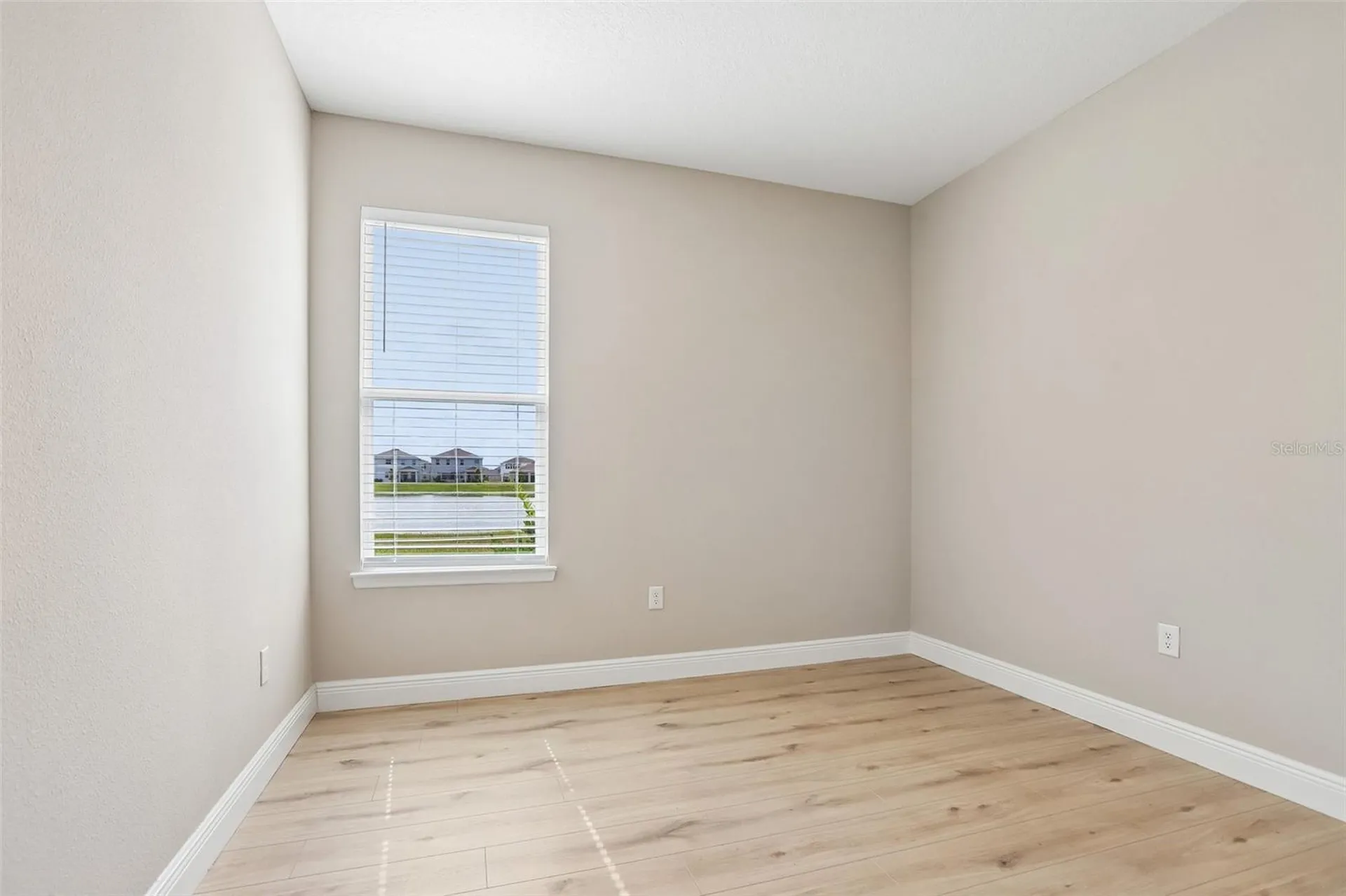 327 Mangrove Manor Drive Apollo Beach FL 33572