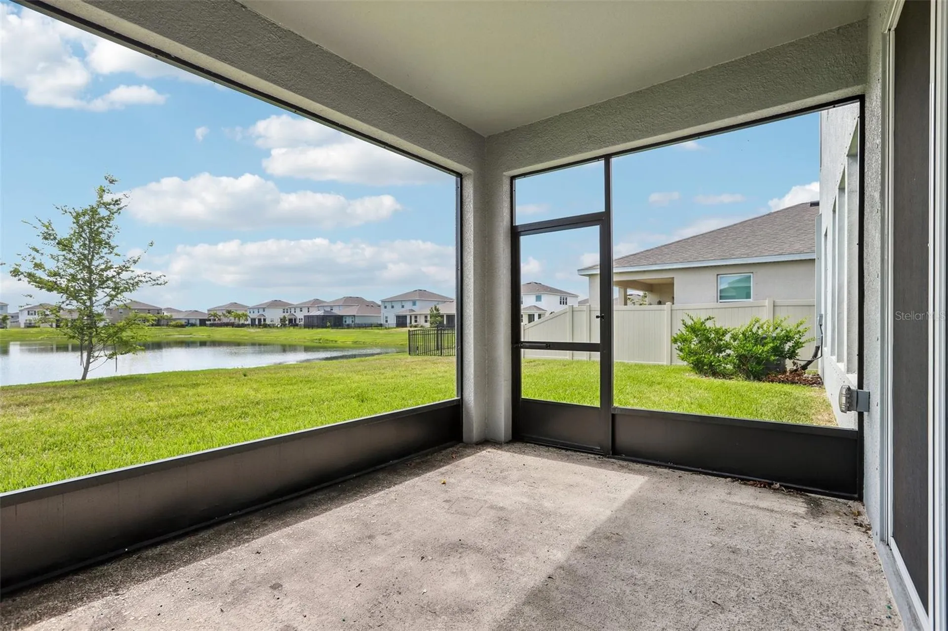 327 Mangrove Manor Drive Apollo Beach FL 33572