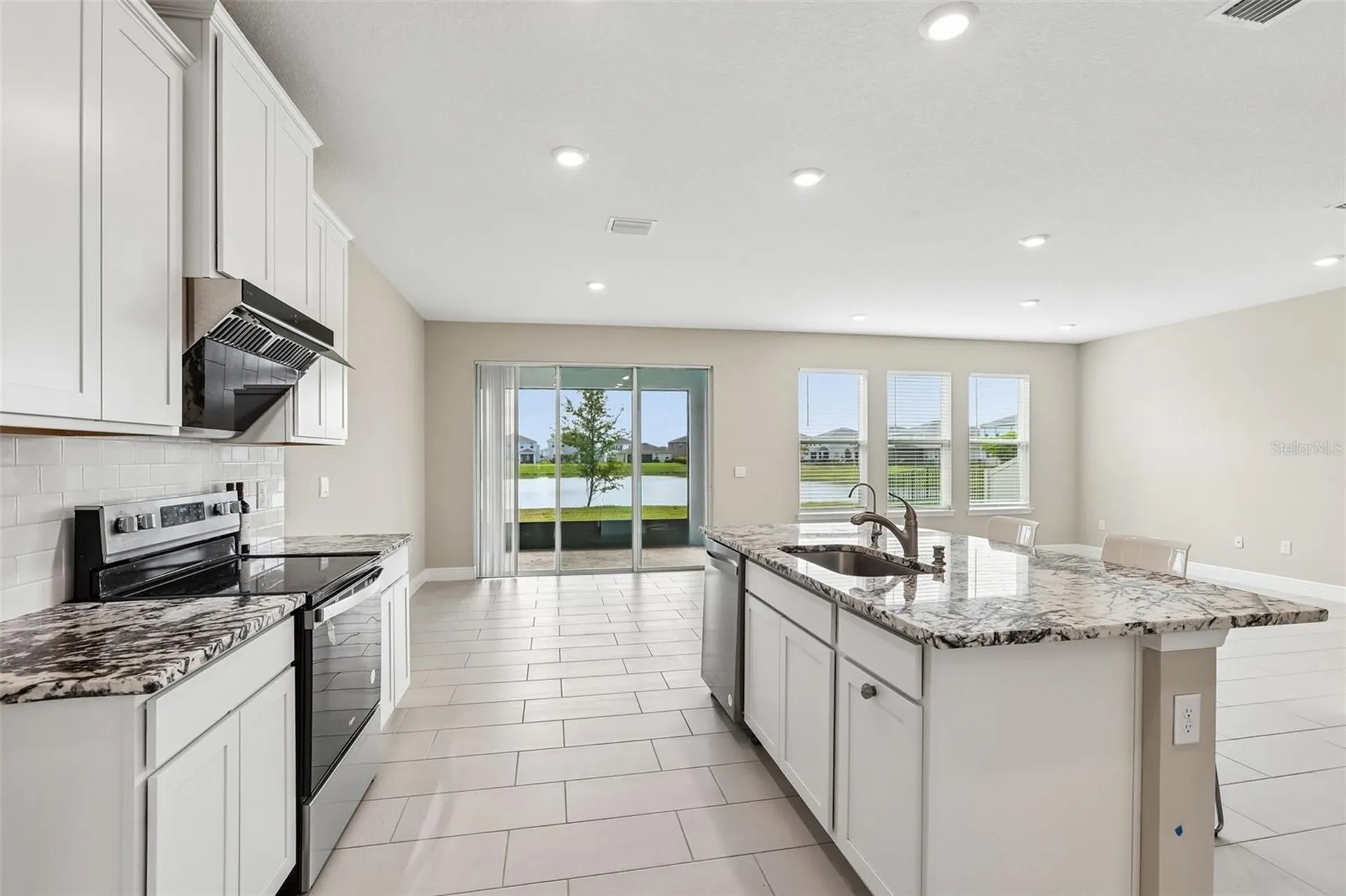 327 Mangrove Manor Drive Apollo Beach FL 33572