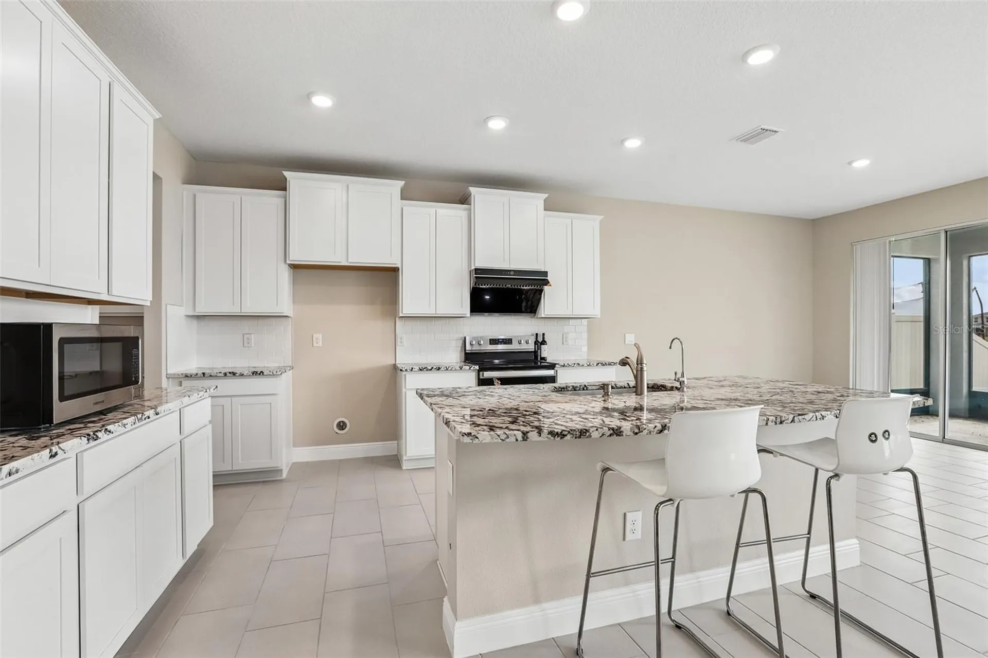 327 Mangrove Manor Drive Apollo Beach FL 33572