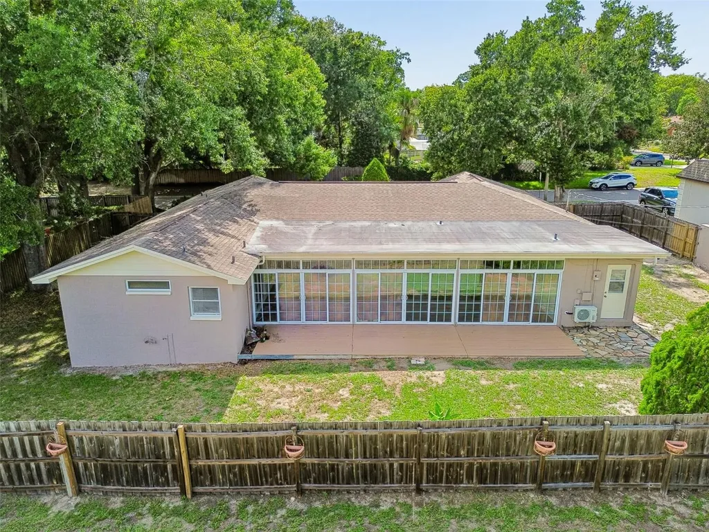 503 Rollingview Drive Temple Terrace FL 33617