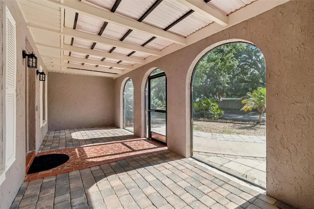 503 Rollingview Drive Temple Terrace FL 33617