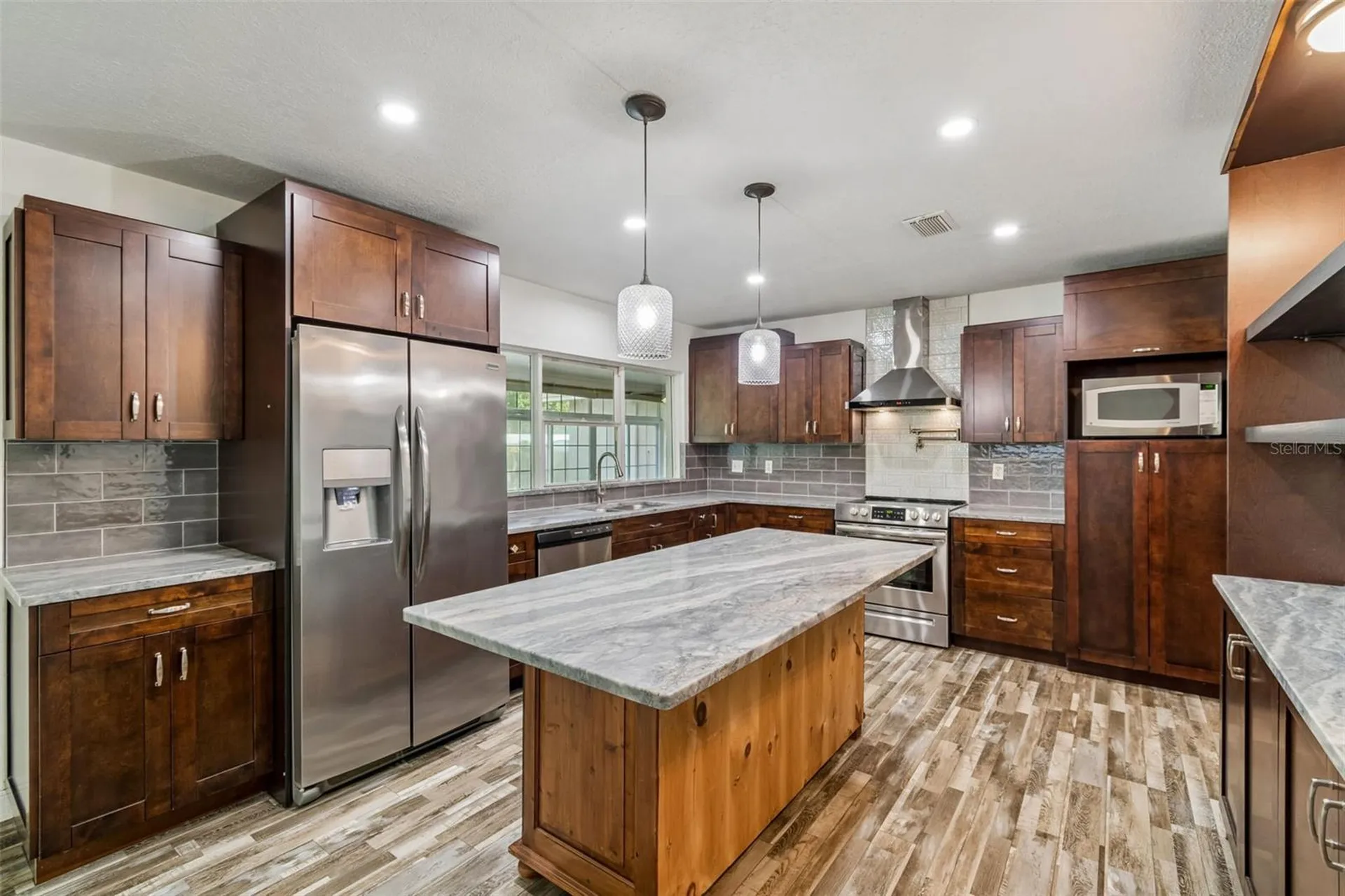 503 Rollingview Drive Temple Terrace FL 33617