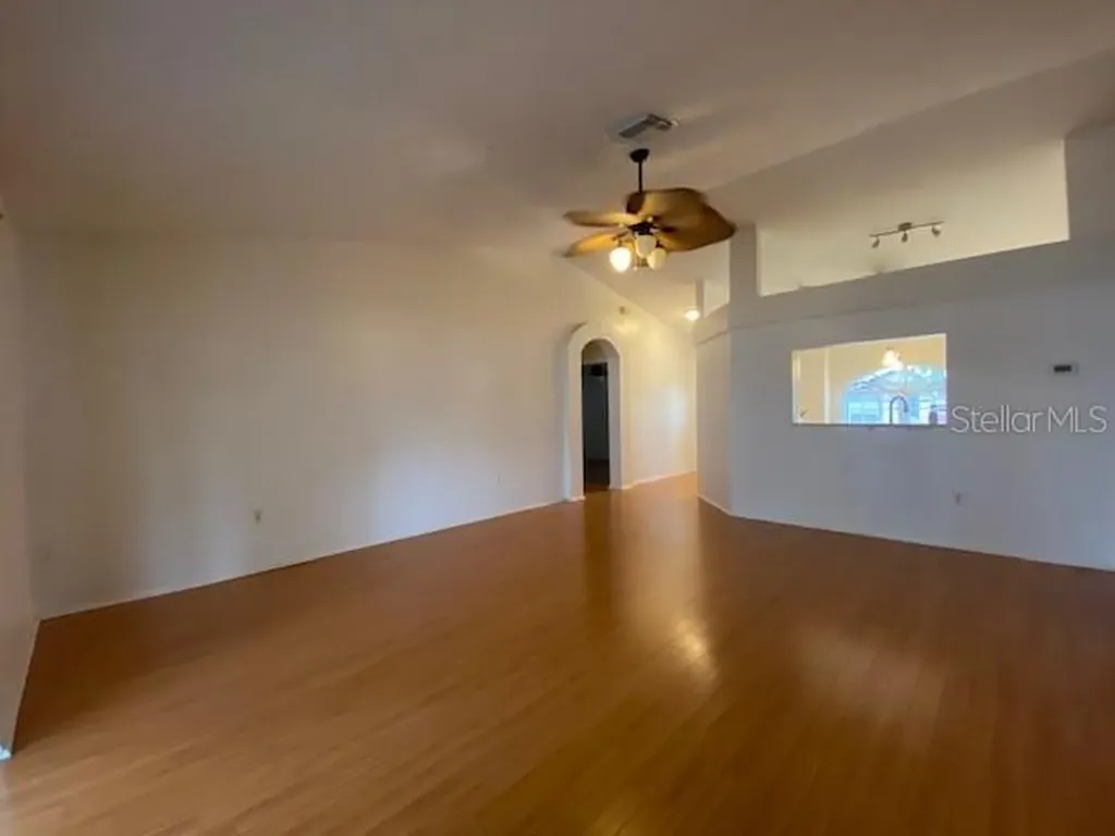 3938 Creek Woods Drive Plant City FL 33563