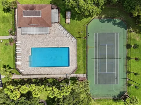 4114 Forest Island Drive Orlando FL 32826