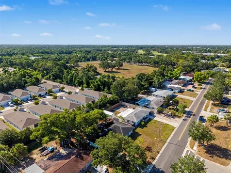 4113 Prudence Drive Sarasota FL 34235