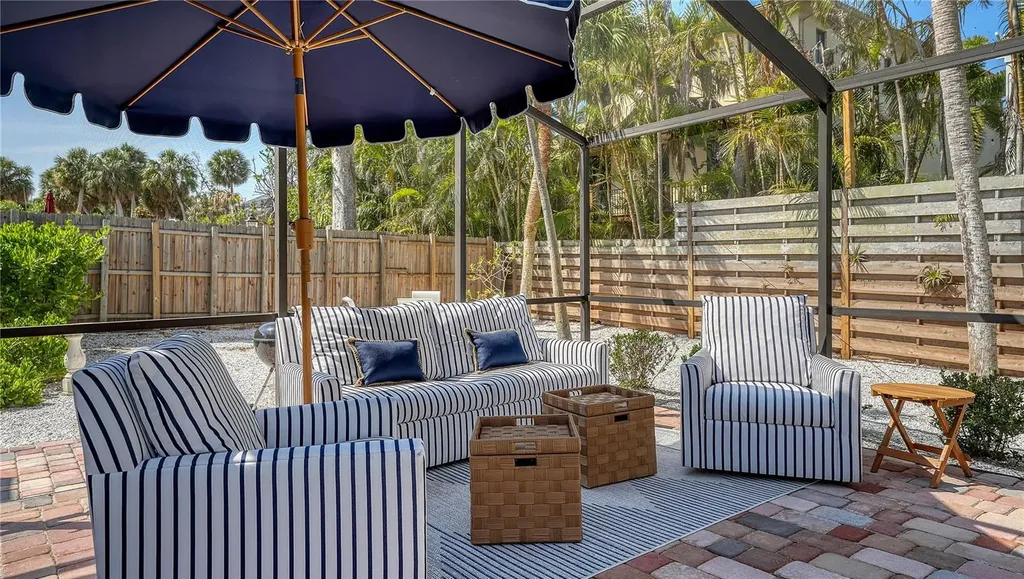 734 Birdsong Lane Sarasota FL 34242