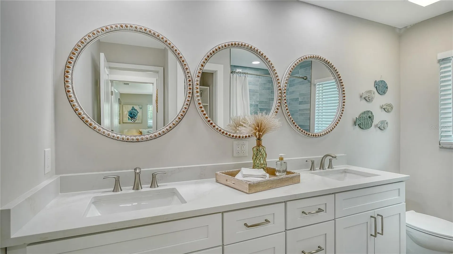 734 Birdsong Lane Sarasota FL 34242