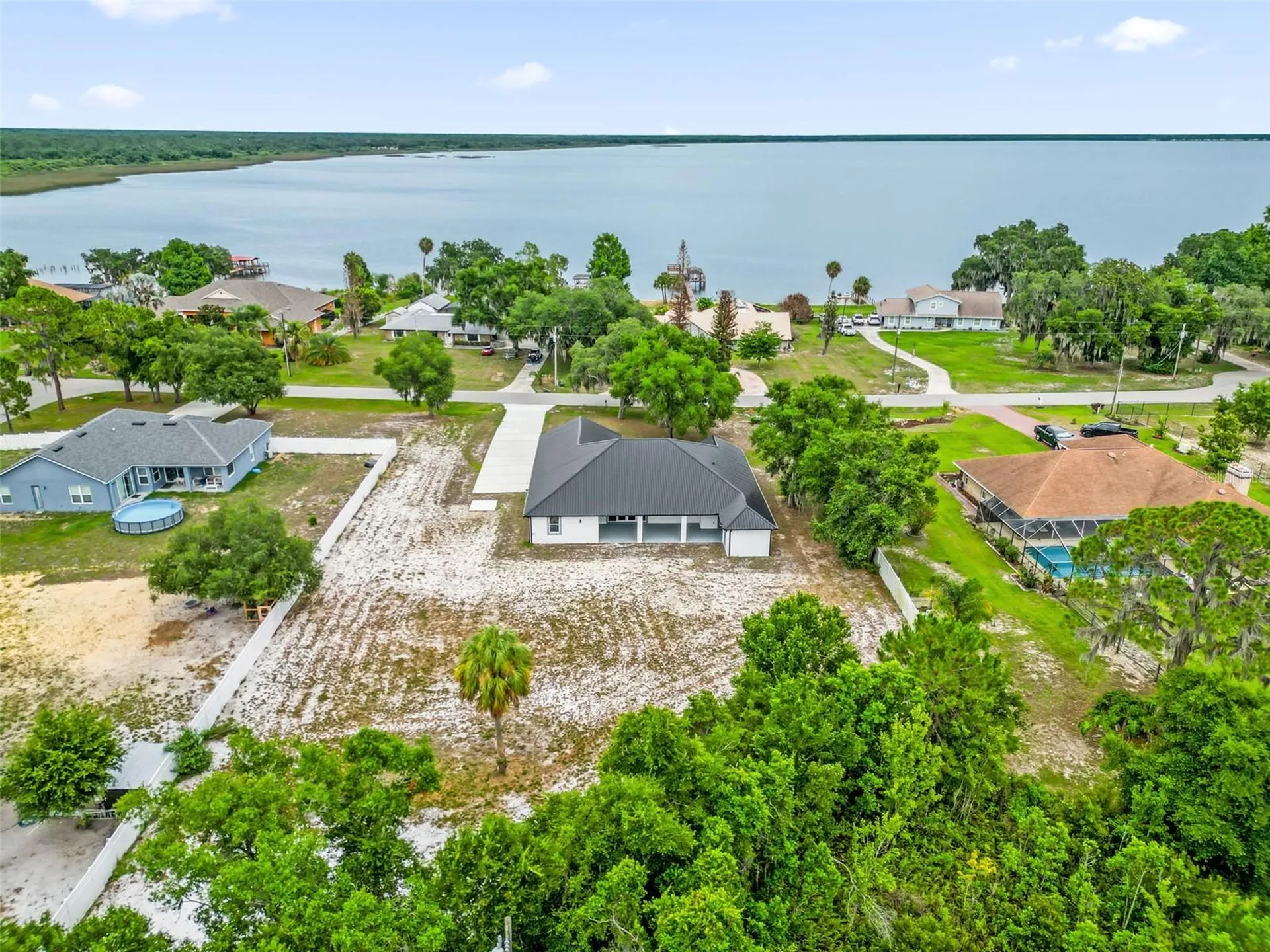 2510 Lake Front Drive Lake Wales FL 33898