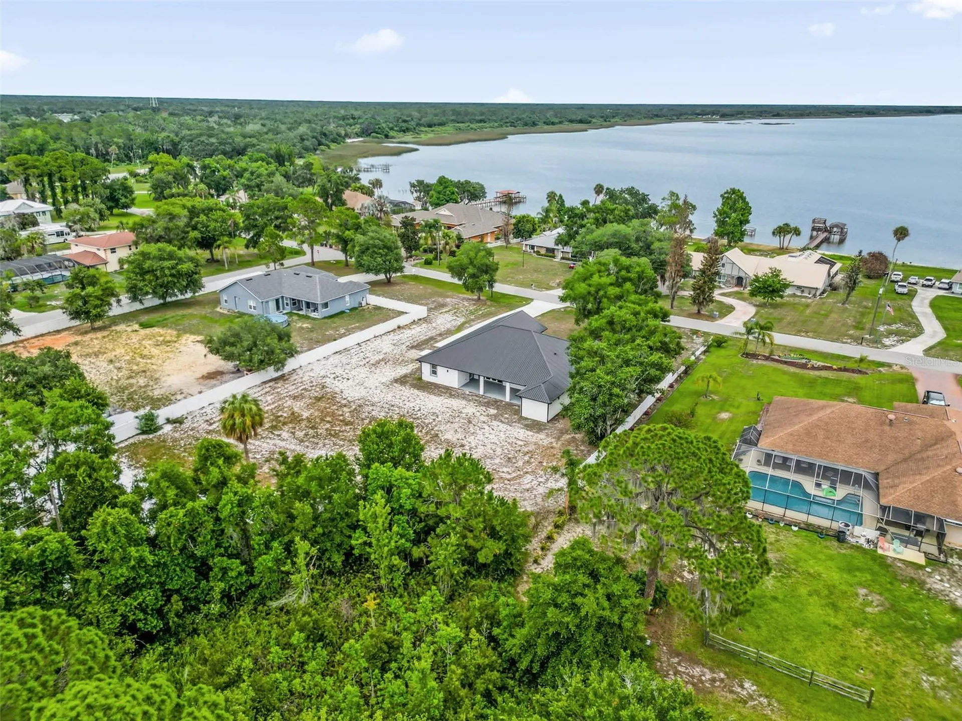 2510 Lake Front Drive Lake Wales FL 33898