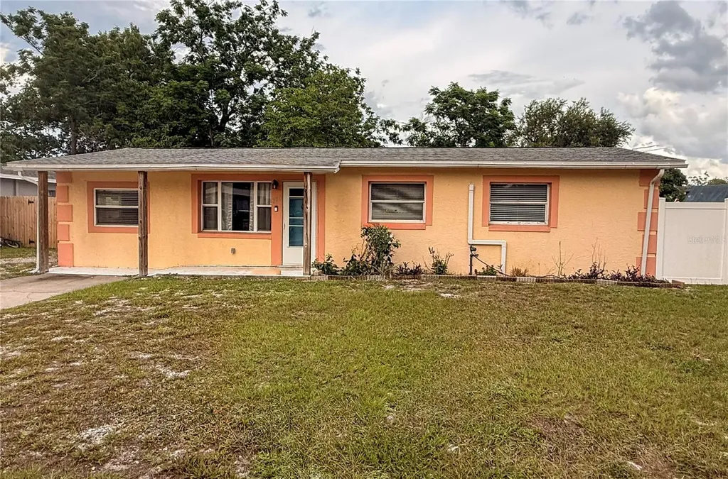880 Emerald Drive Mount Dora FL 32757