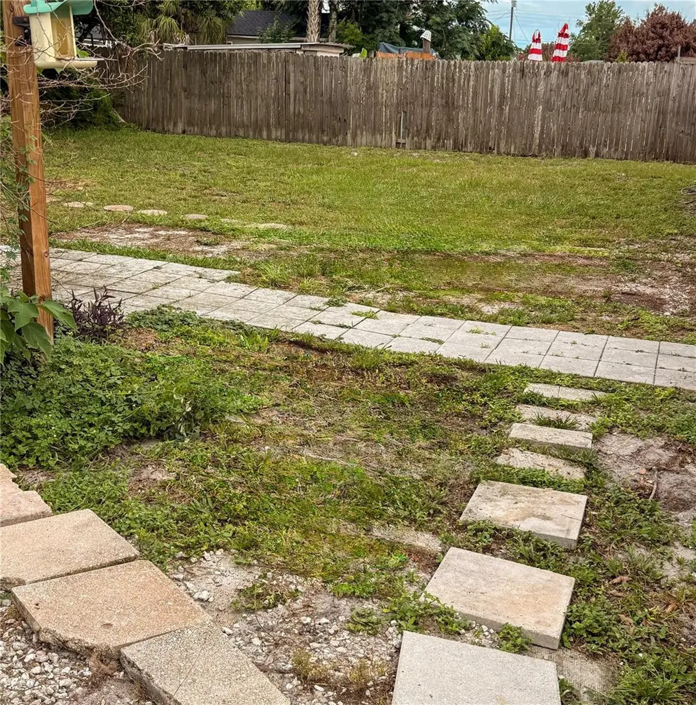 880 Emerald Drive Mount Dora FL 32757