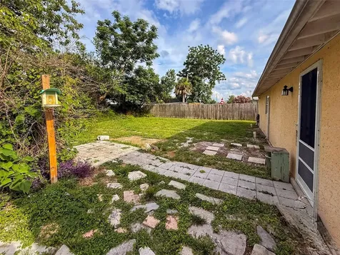 880 Emerald Drive Mount Dora FL 32757