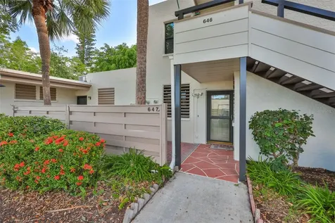 647 Woodlawn Drive Bradenton FL 34210