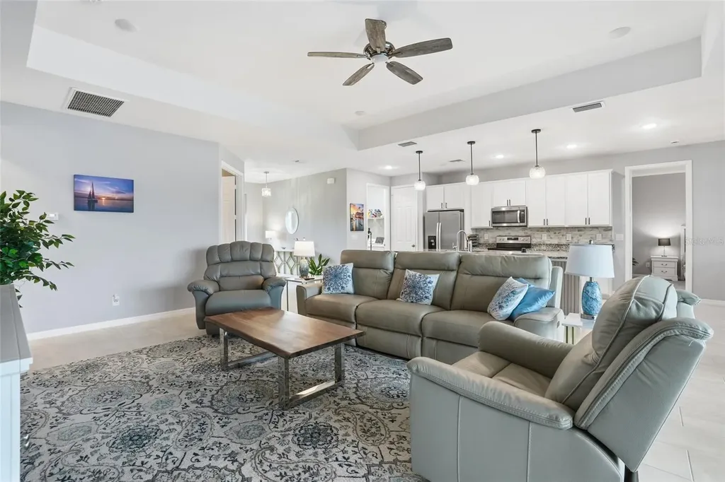 2704 SW 15th Avenue Cape Coral FL 33914