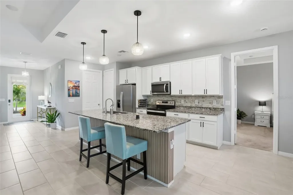 2704 SW 15th Avenue Cape Coral FL 33914
