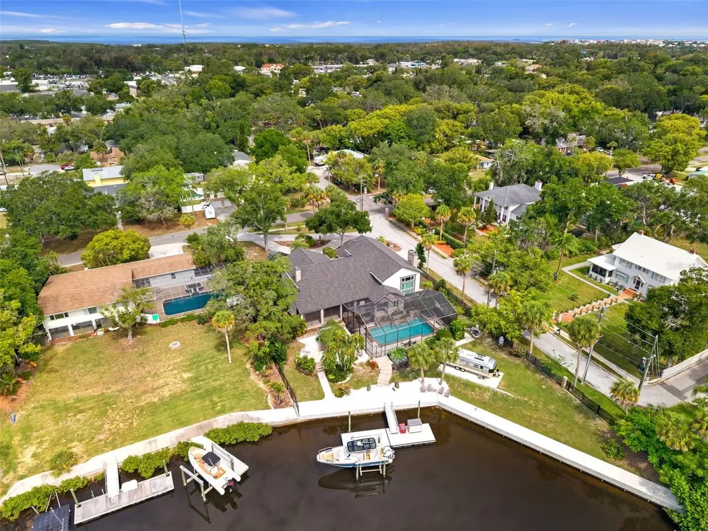 6936 River Road New Port Richey FL 34652