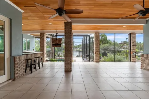 6936 River Road New Port Richey FL 34652