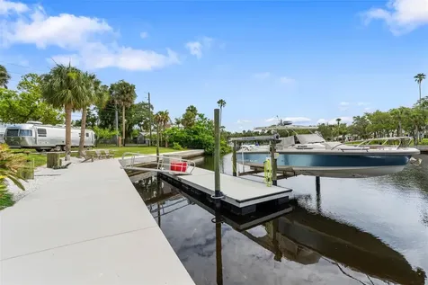 6936 River Road New Port Richey FL 34652