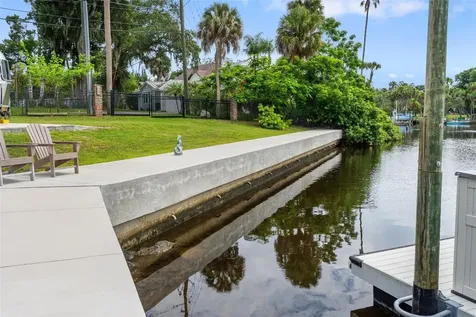 6936 River Road New Port Richey FL 34652