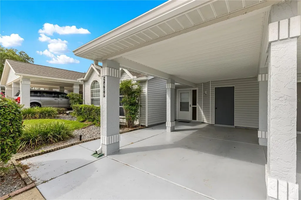 2409 SE 18th Circle Ocala FL 34471