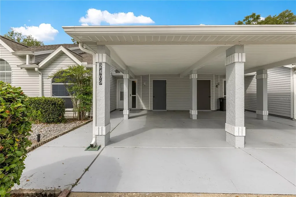 2409 SE 18th Circle Ocala FL 34471