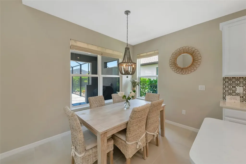 9069 Luna Lane Sarasota FL 34241