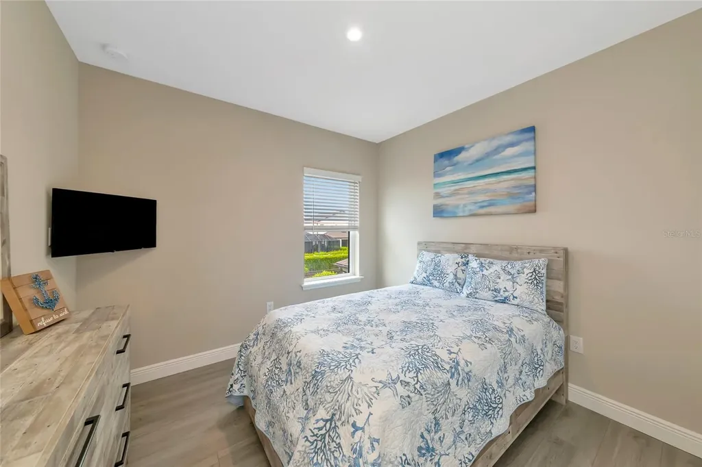 9069 Luna Lane Sarasota FL 34241