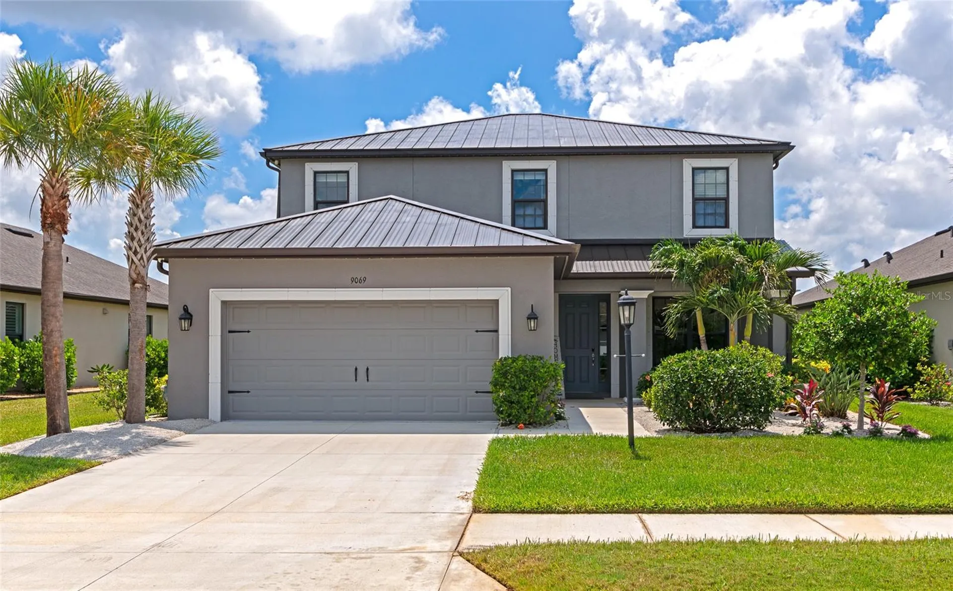 9069 Luna Lane Sarasota FL 34241