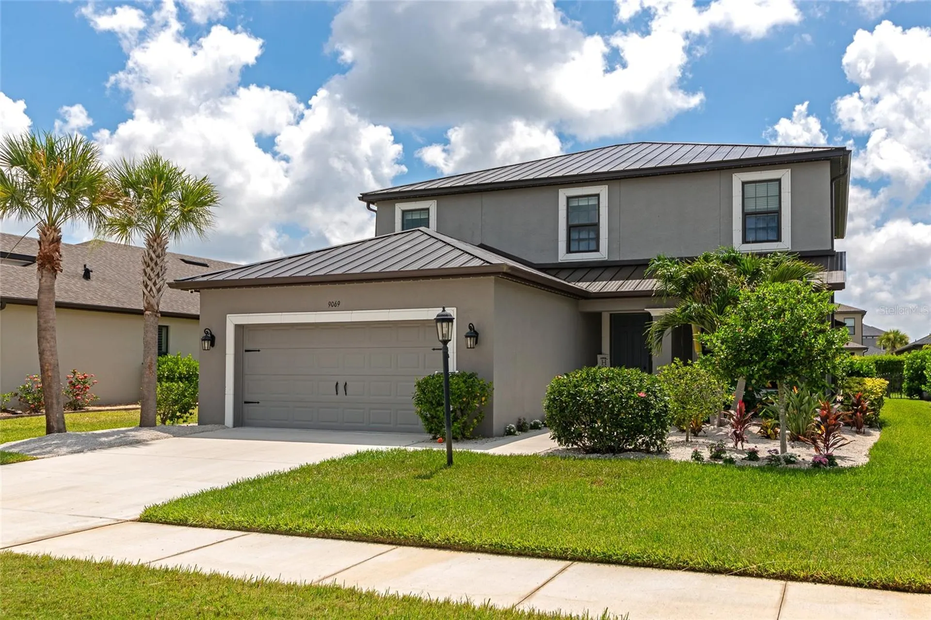 9069 Luna Lane Sarasota FL 34241
