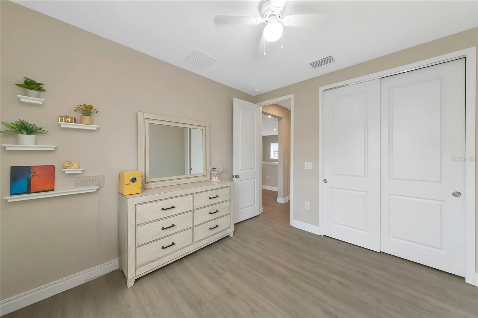 9069 Luna Lane Sarasota FL 34241