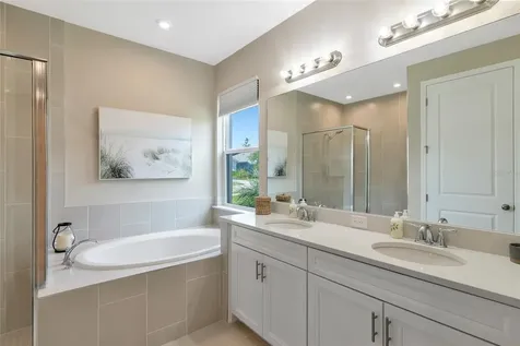 9069 Luna Lane Sarasota FL 34241