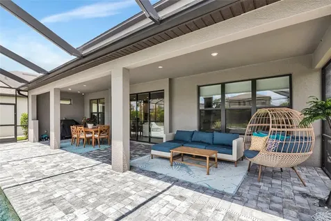 9069 Luna Lane Sarasota FL 34241