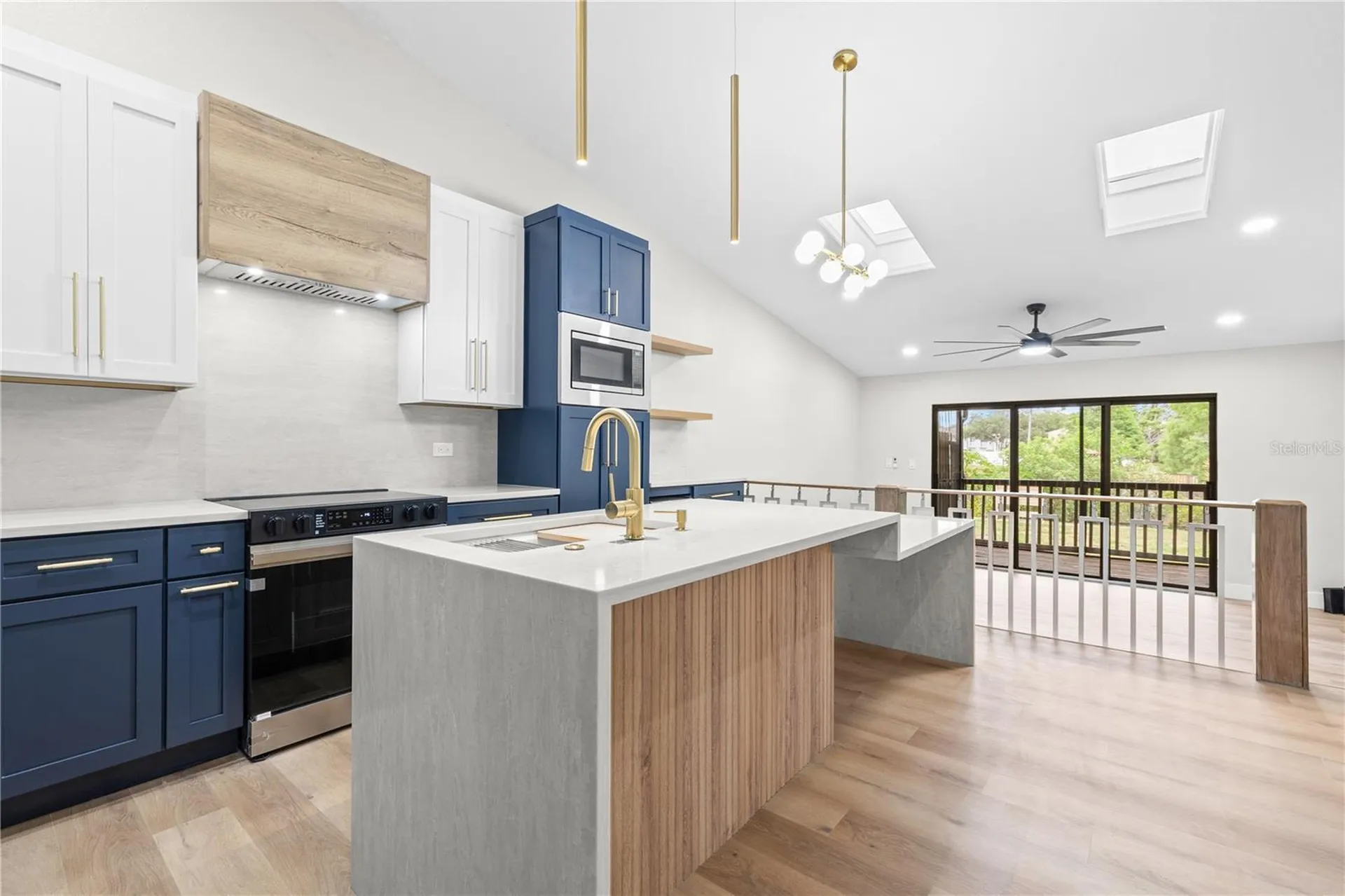 6387 92nd Place N Pinellas Park FL 33782