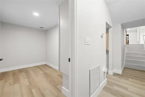 6387 92nd Place N Pinellas Park FL 33782