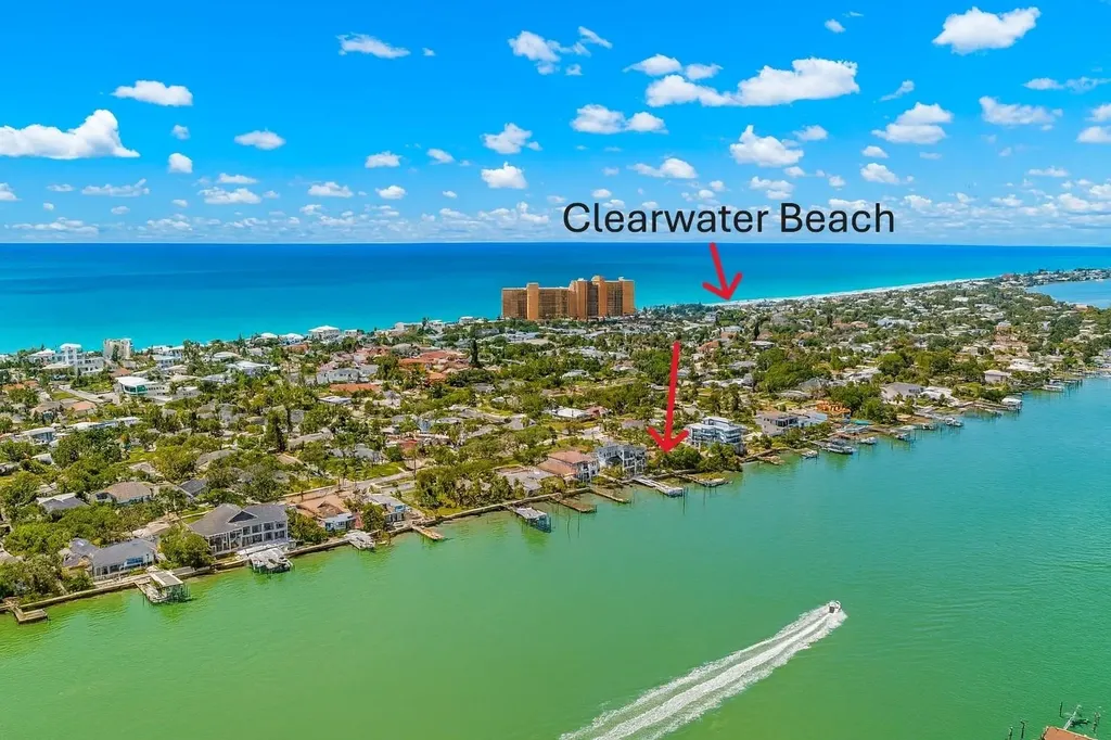 819 Bay Esplanade Clearwater Beach FL 33767