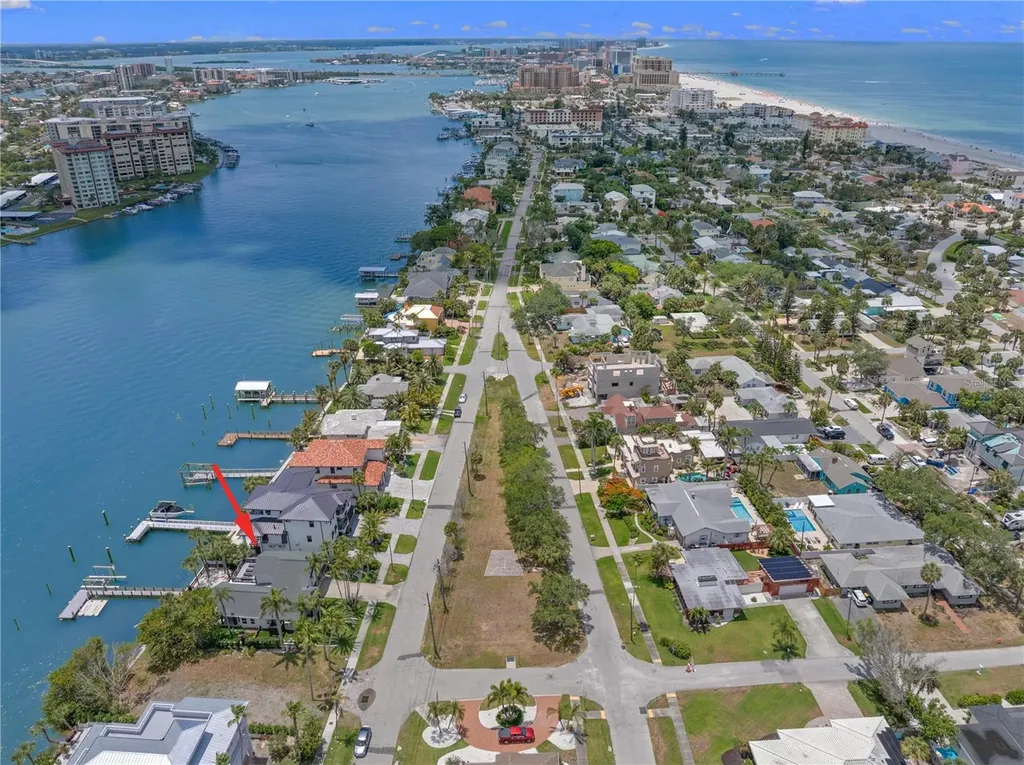 819 Bay Esplanade Clearwater Beach FL 33767