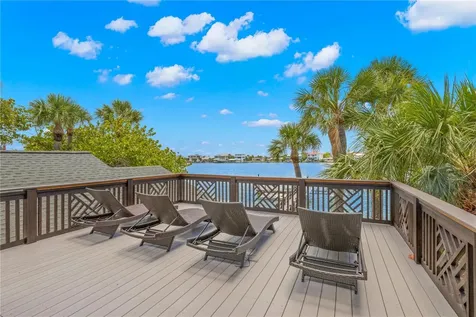 819 Bay Esplanade Clearwater Beach FL 33767