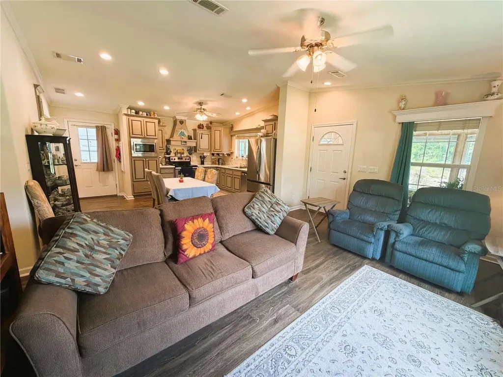 165 Sago Palm Drive Leesburg FL 34748