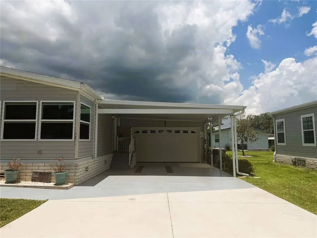 165 Sago Palm Drive Leesburg FL 34748