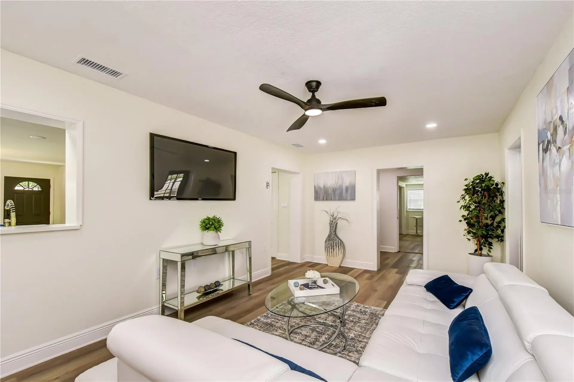 2101 W Hamilton Avenue Tampa FL 33604