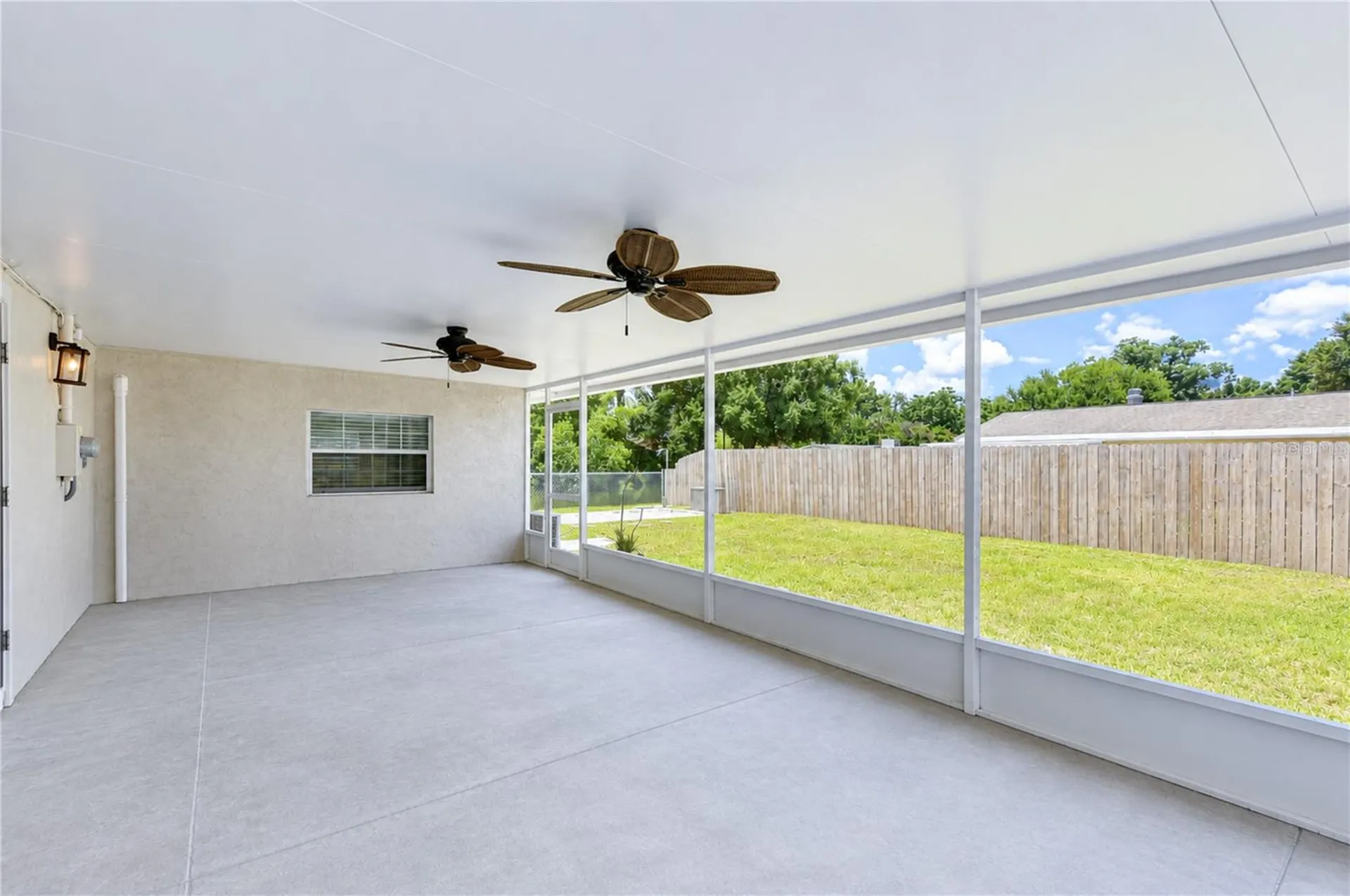 2101 W Hamilton Avenue Tampa FL 33604