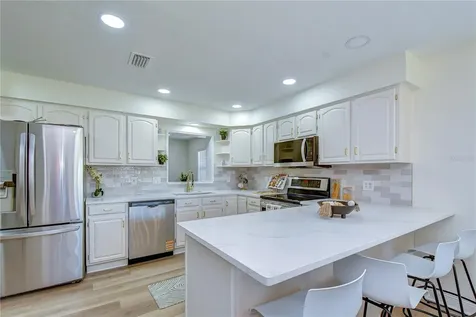 2101 W Hamilton Avenue Tampa FL 33604