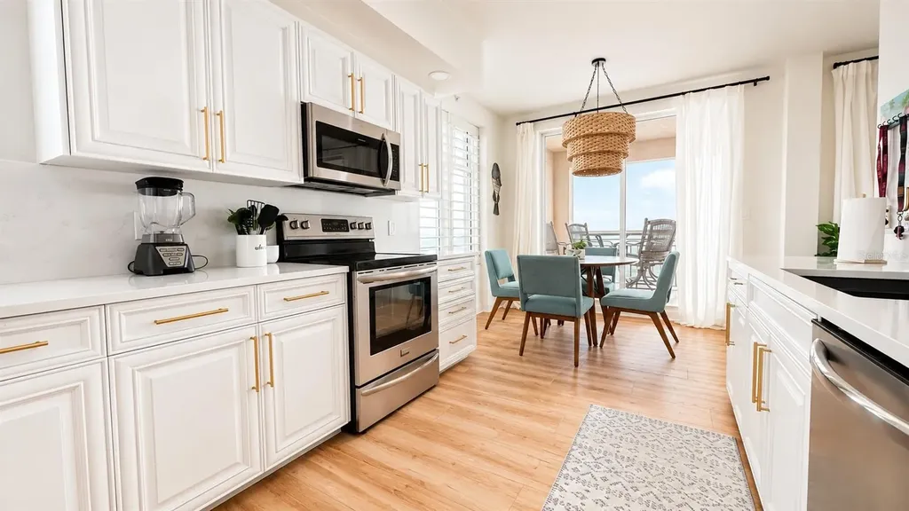 10 Papaya Street Clearwater Beach FL 33767