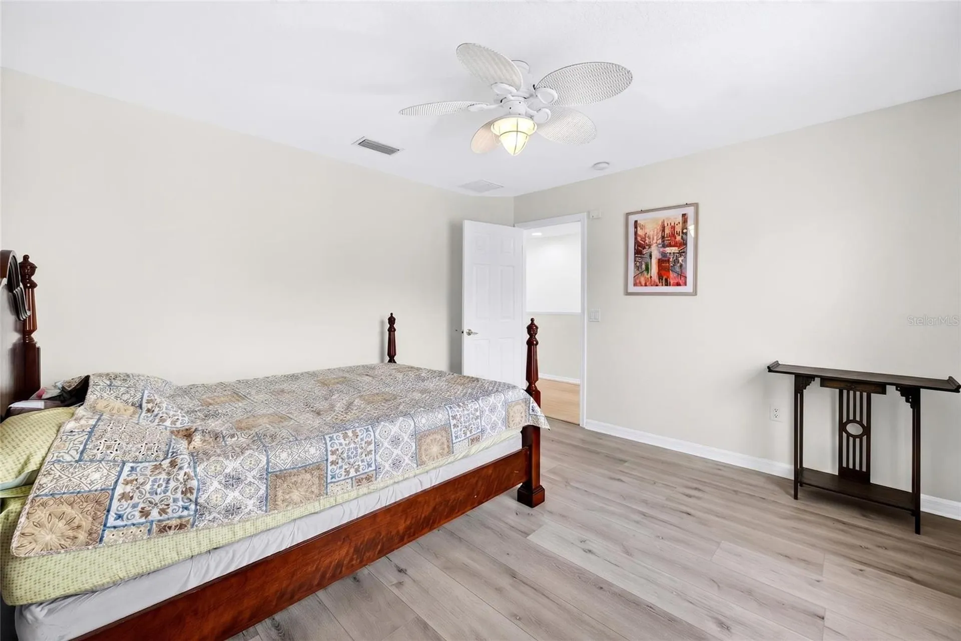 8919 N River Road Tampa FL 33635