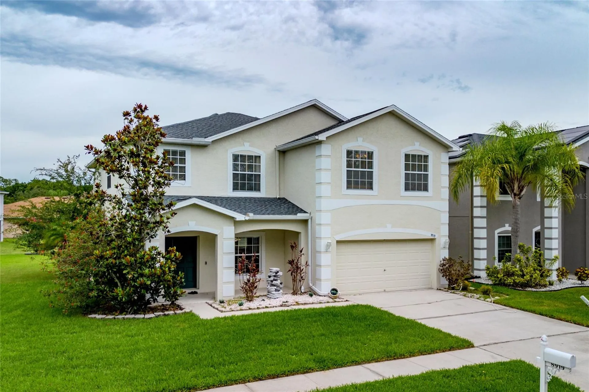 8919 N River Road Tampa FL 33635