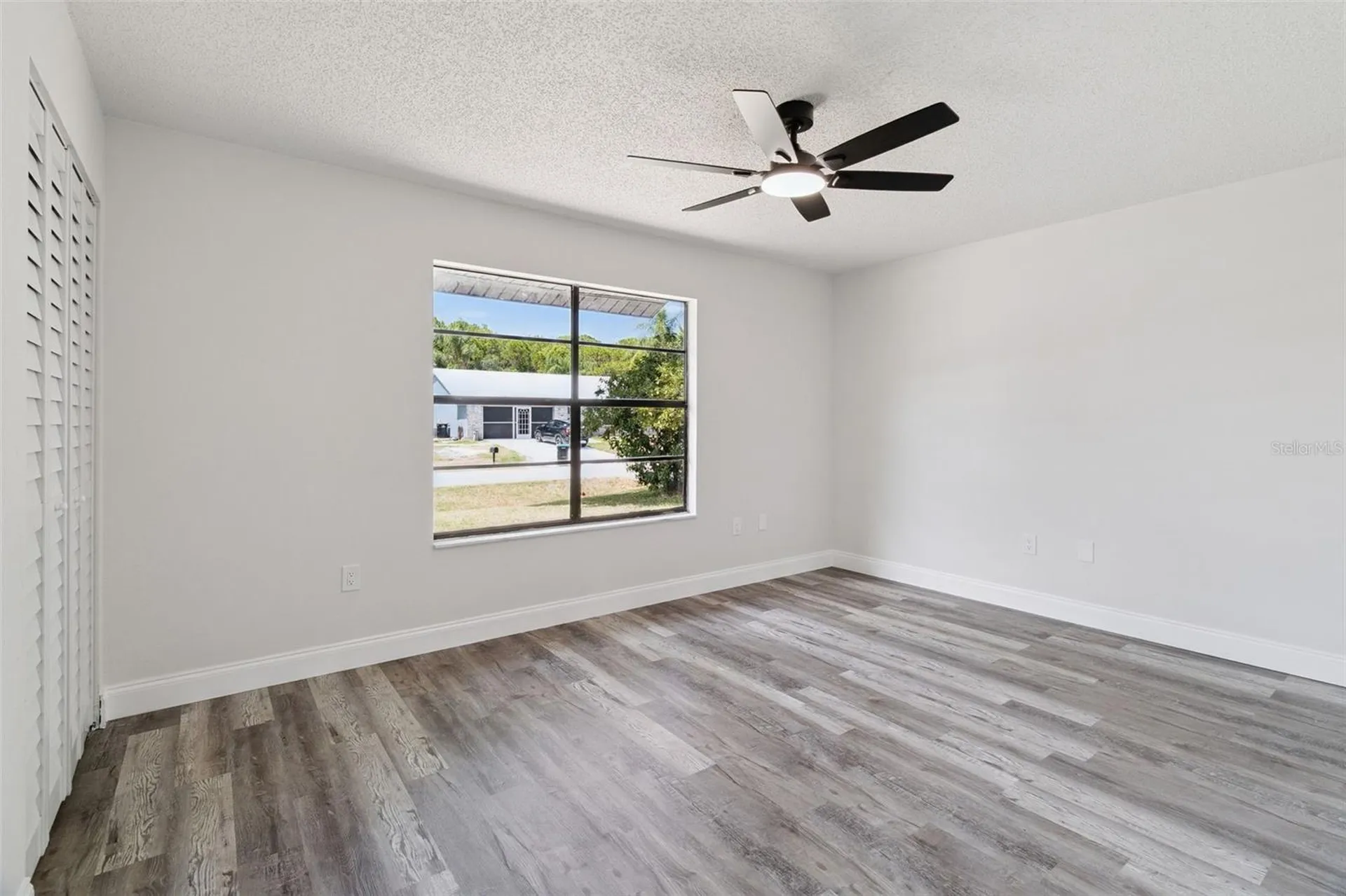 1374 Pakenham Street NW Palm Bay FL 32907