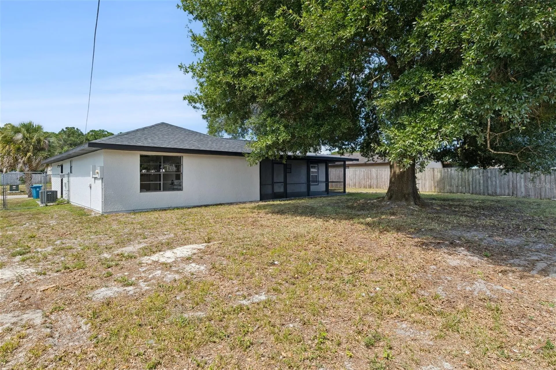 1374 Pakenham Street NW Palm Bay FL 32907